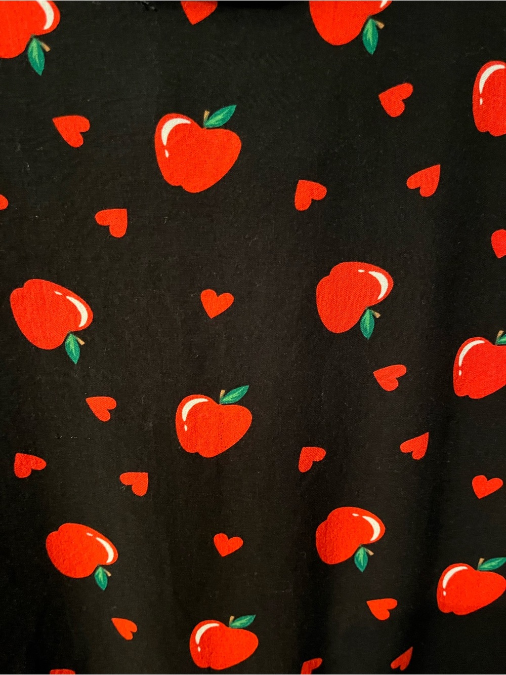 ModCloth Black Blouse with Red Apple & Heart Print Size 18 US - Picture 4 of 12